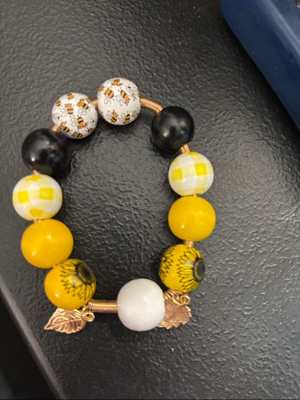 Yellow & Black Beaded Stretch Bracelet with Leaf Charms